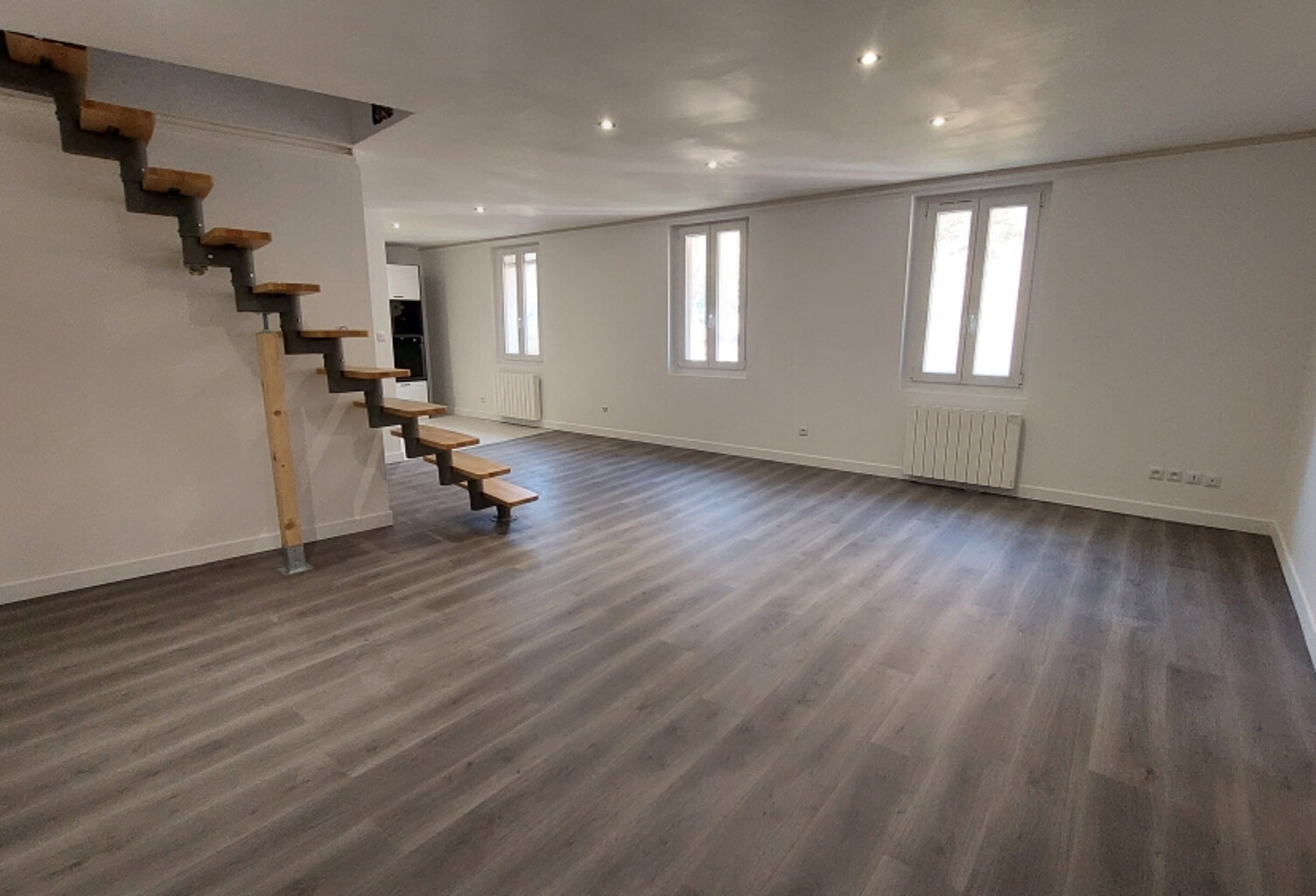 Appartement Duplex à Saint Hippolyte F3 de 89 m2, avec terrain au bord du Dessoubre — photo 1