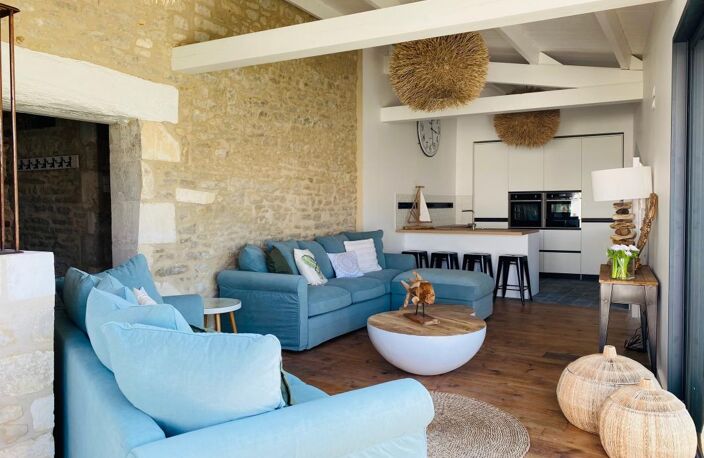 Maison de charme en coeur de village - piscine - stationnement — photo 5