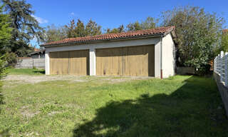 Garage  56 m² à vendre à Ennezat (63720)