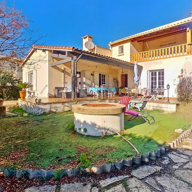 Maison 5 pièces 697000 €