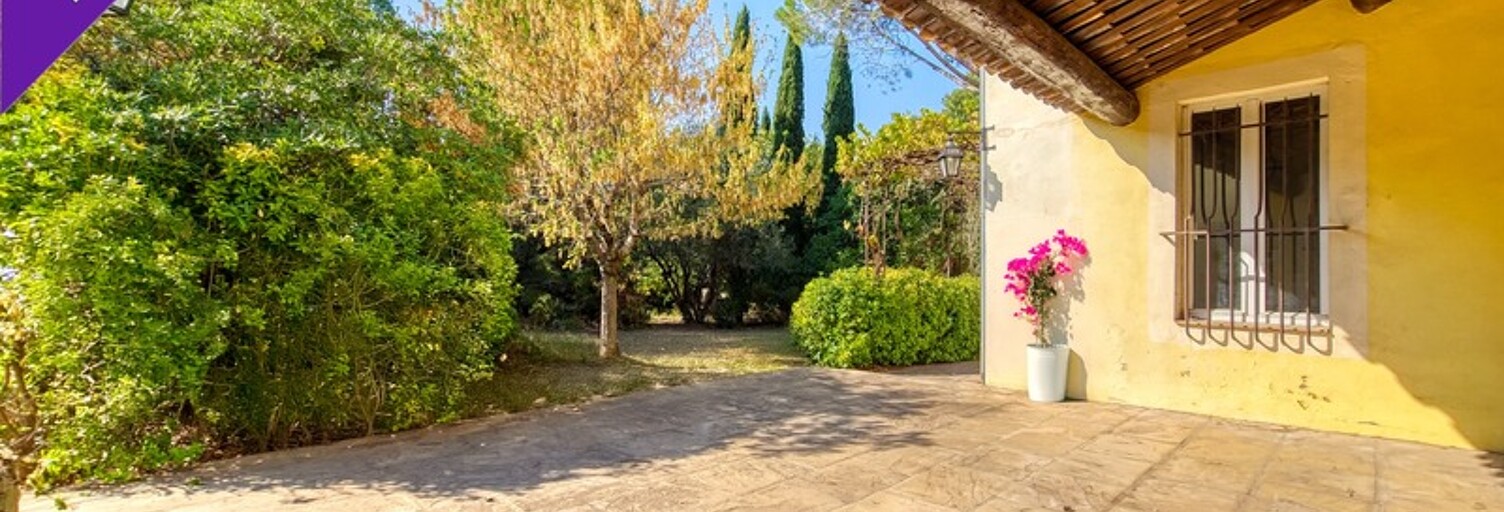 Maison 10 Pièces 439 m² à vendre à Nîmes (30900)