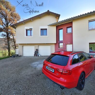 Maison 7 pièces 399000 €