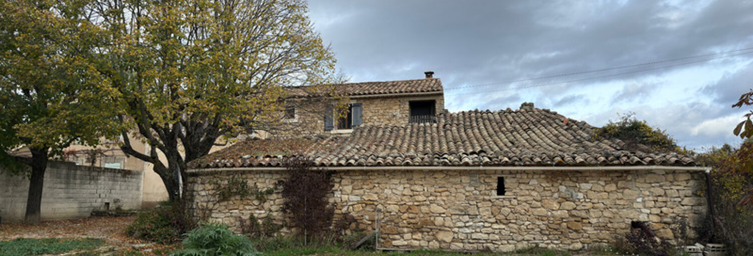 Maison 5 Pièces 107 m² à vendre à Murs (84220)