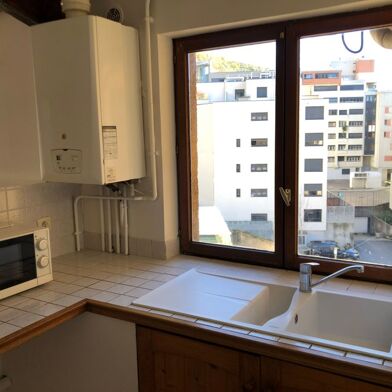Appartement 2 pièces 550 €