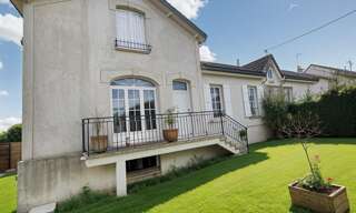 Maison 6 Pièces 205 m² à vendre à Jouy-le-Châtel (77970)