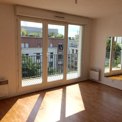 Appartement 2 pièces 1115 €