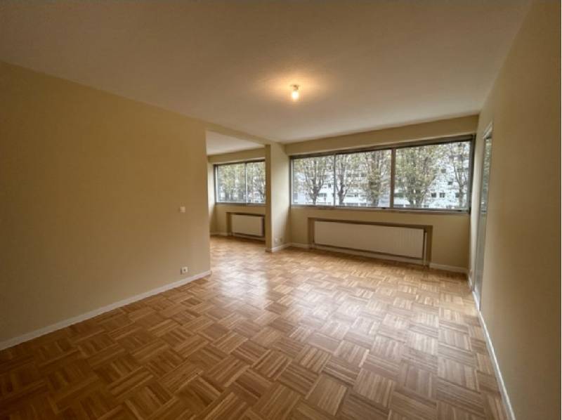 Photo Location T4 83 m² à Villeurbanne 1 301 ¤ CC /mois image 1/2