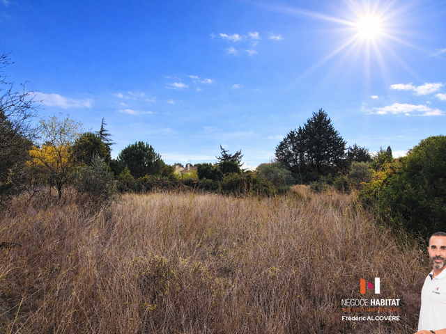 JUVIGNAC LES CONSTELATIONS TERRAIN A BATIR DE 1198M2 A DEUX — photo du bien