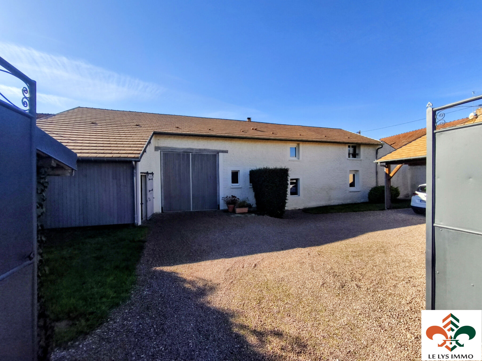 Villa / Maison  T6 à vendre Juvigny 51150