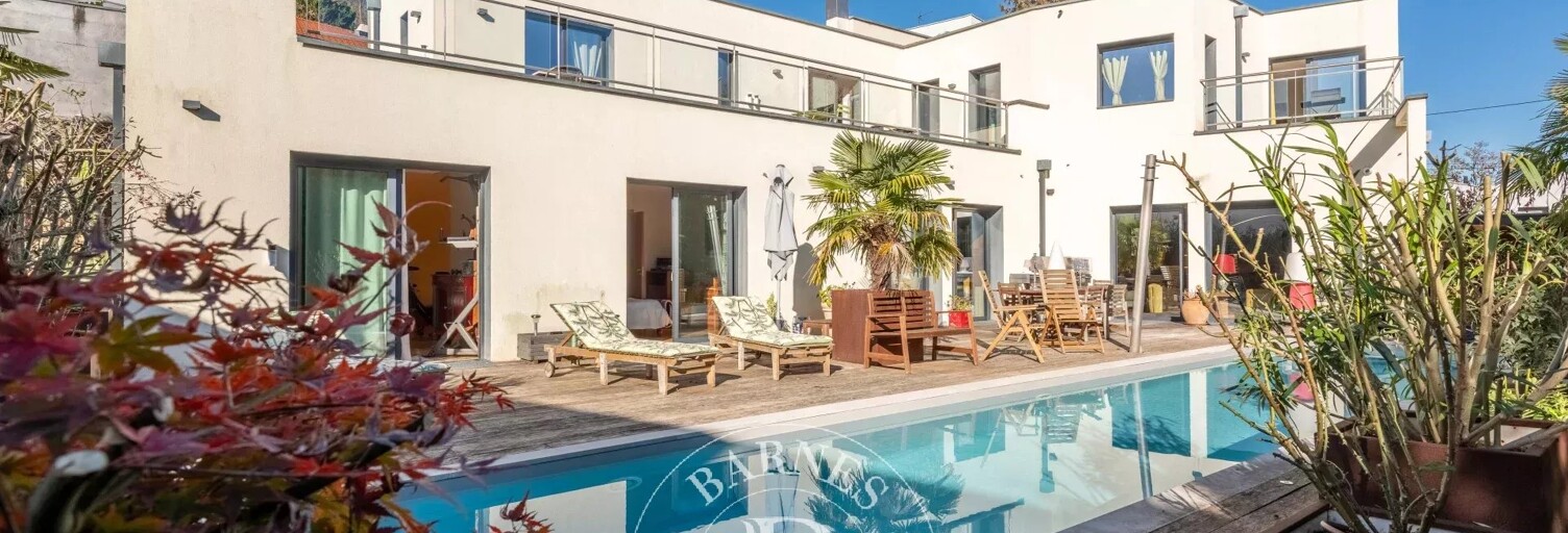 Maison 8 Pièces 274 m² à vendre à Lyon 9 (69009)