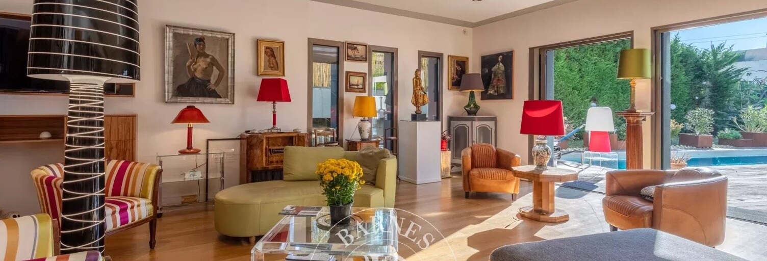 Maison 8 Pièces 274 m² à vendre à Lyon 9 (69009)