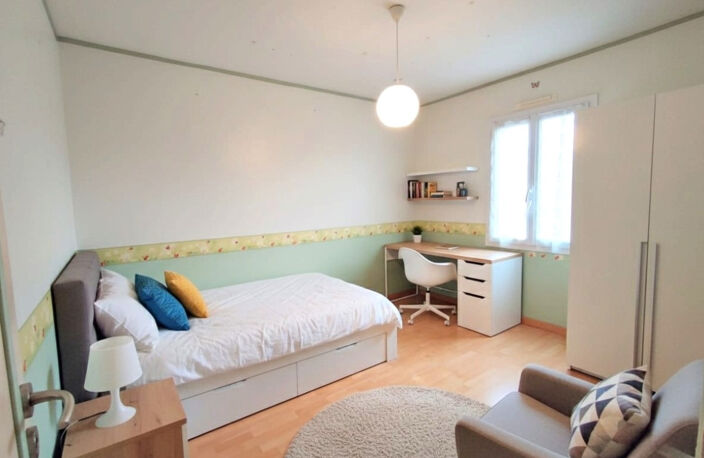 Belle Maison de plain-pied, LA CRECHE 79260 — photo 4
