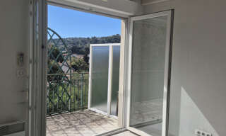 Appartement 5 Pièces 100 m² à vendre à La Trinité (06340)