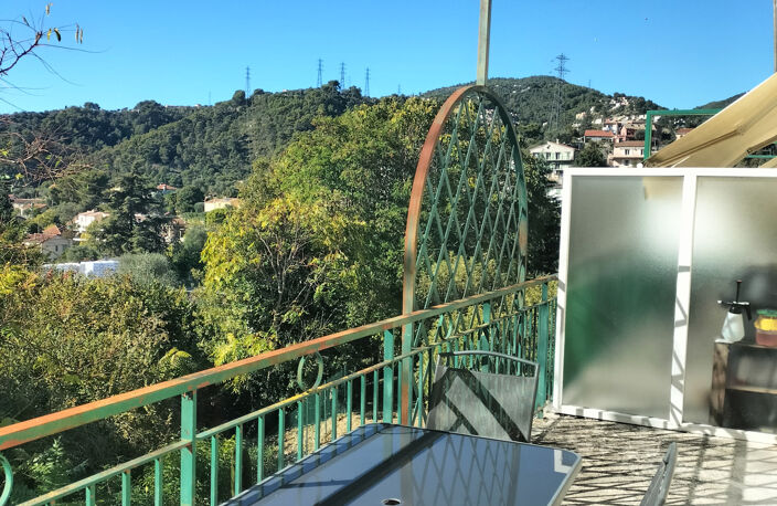 LA TRINITE — photo 3