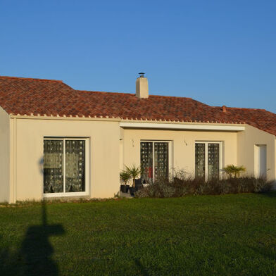 Maison 4 pièces 221550 €