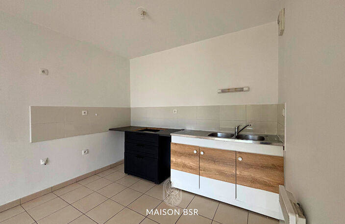 T2 de 52 m² - Bourg Saint-Herblain - Balcon & Parking — photo 5