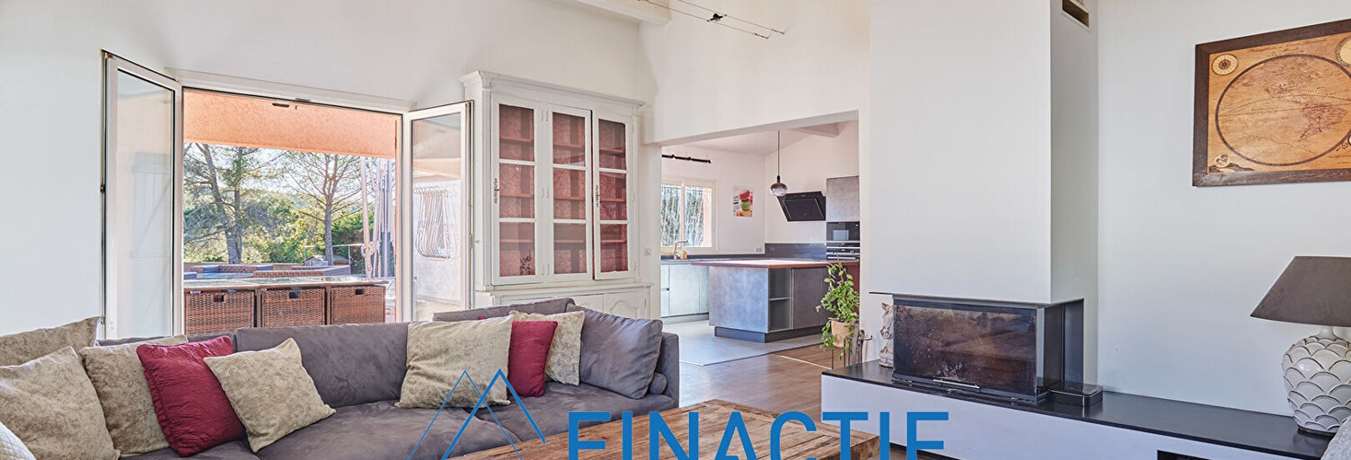 Maison 8 Pièces 210 m² à vendre à Châteauneuf-le-Rouge (13790)