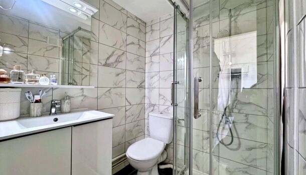 Appartement 2 pièces  à vendre Marseille 5eme 13005