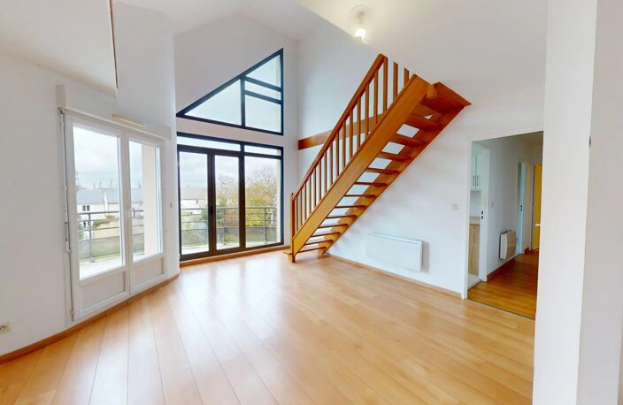 A LOUER - DUPLEX 4 PIECES AVEC 2 PLACES DE PARKING A CHARTRES — photo 2