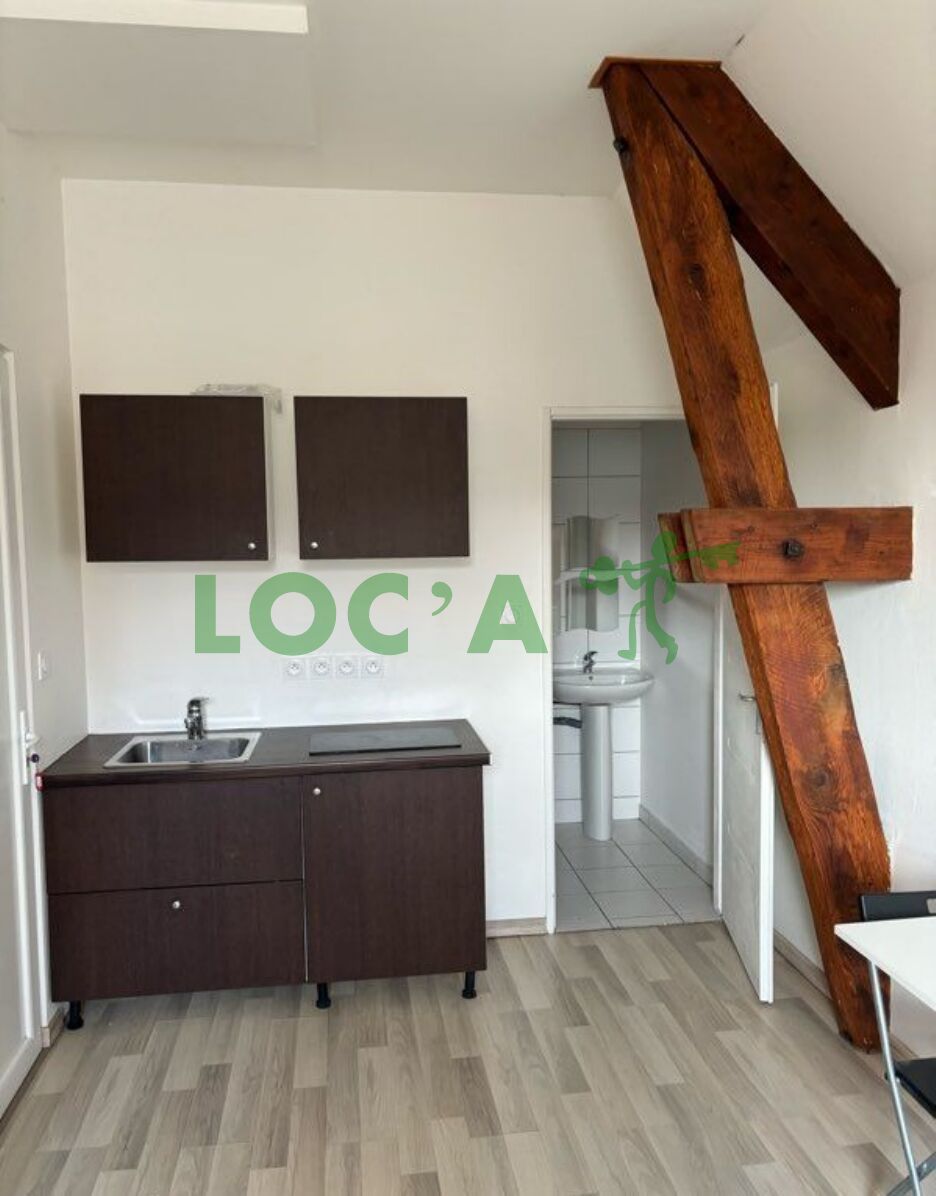 Location Studio 20 m² à Dijon 520 ¤ CC /mois