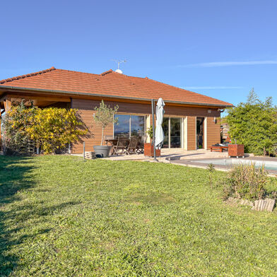 Maison 5 pièces 488800 €