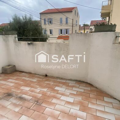 Appartement 4 pièces 166000 €