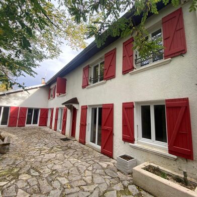 Maison 5 pièces 349000 €