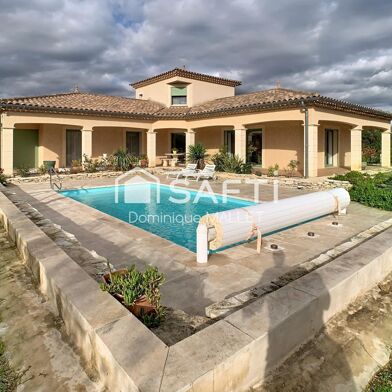 Maison 5 pièces 668000 €