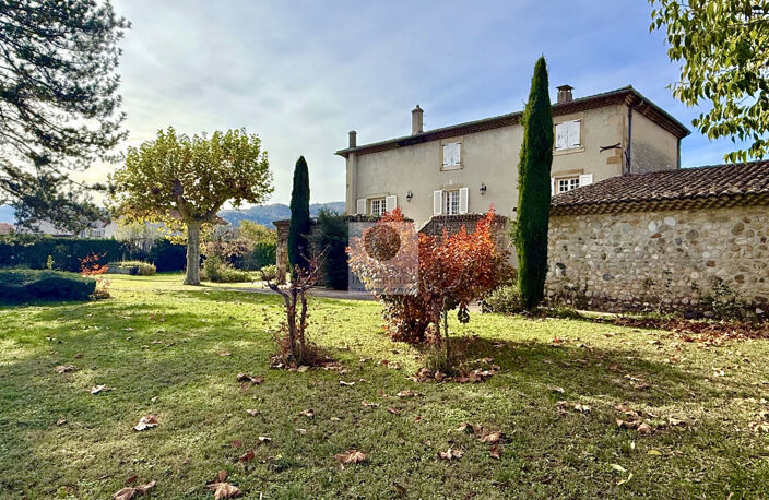 Maison de caractère au coeur du village — photo 4