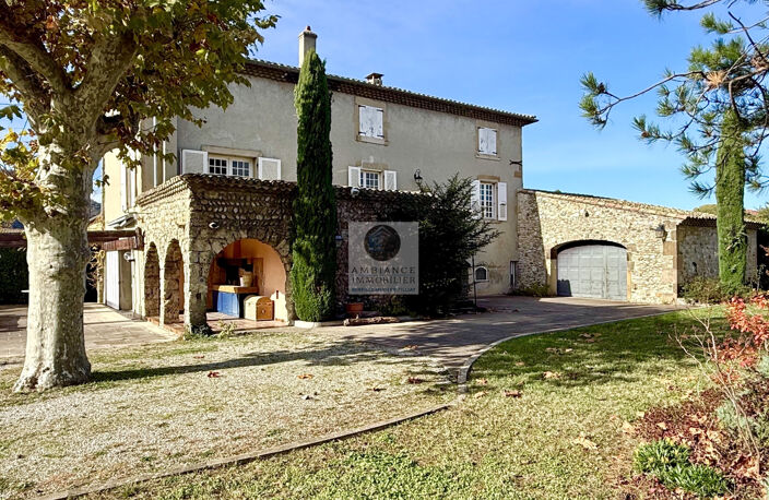 Maison de caractère au coeur du village — photo 5