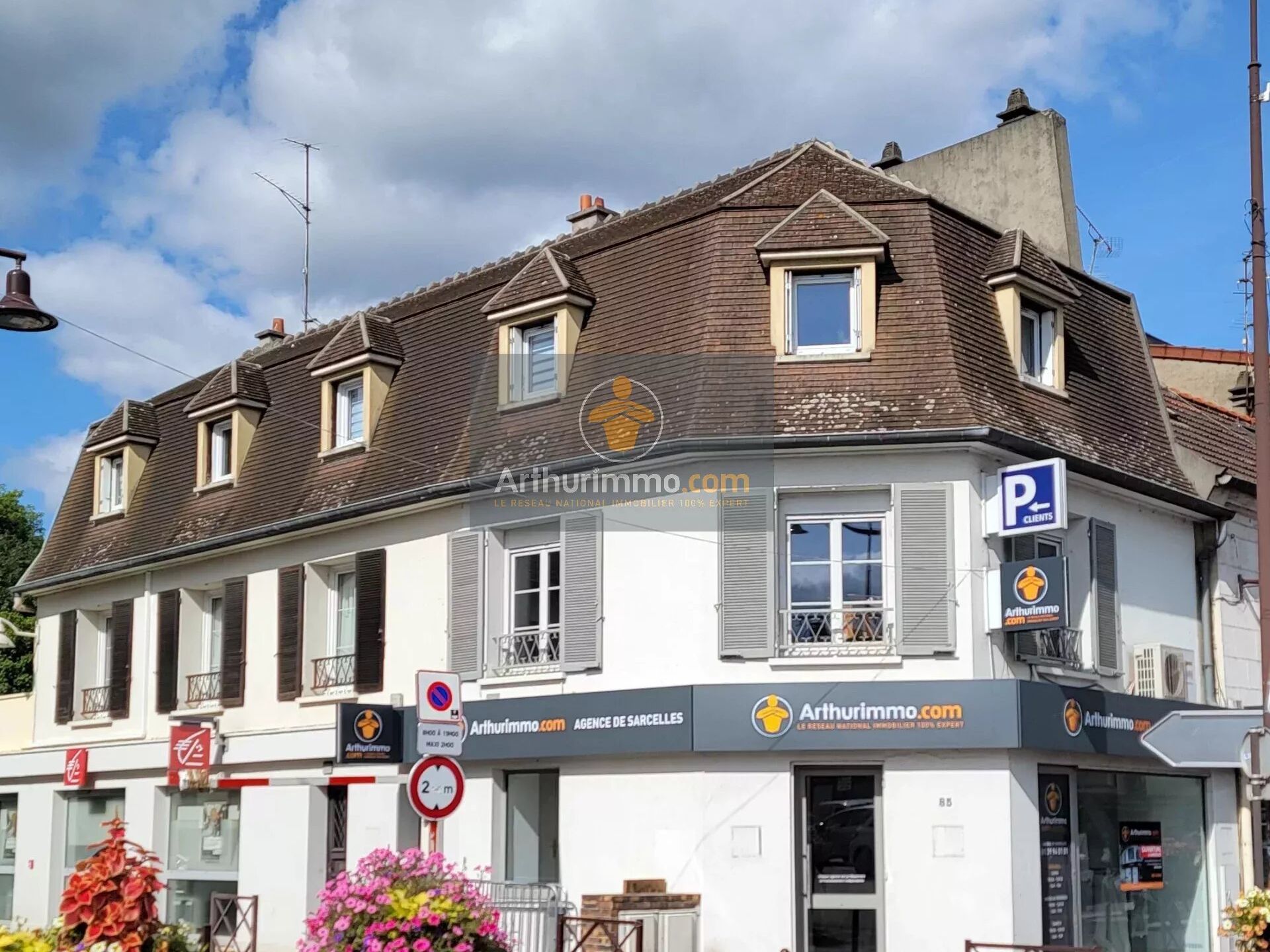 Immeuble 5 pièces 95 m² · à Villiers-le-Bel · 95 m² · 273 500 €