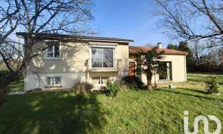 Maison 9 Pièces 163 m² à vendre à Lusignan (86600)