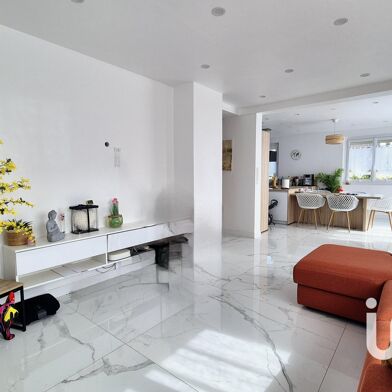 Maison 5 pièces 379000 €