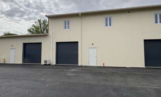 Commerce  176 m² à louer à Cornebarrieu (31700)