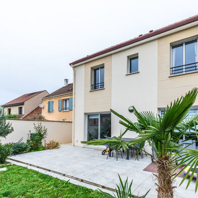 Maison 5 pièces 314000 €