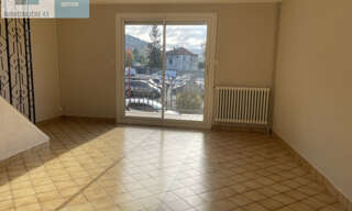 Maison 4 Pièces 87 m² à louer à Brives-Charensac (43700)