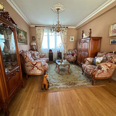 Maison 11 pièces 717600 €