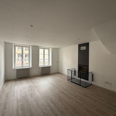 Appartement 4 pièces 800 €