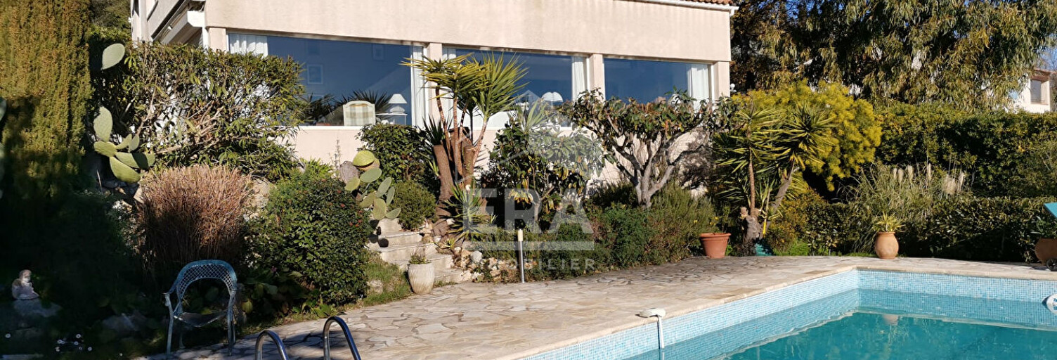 Maison 10 Pièces 205 m² à vendre à La Gaude (06610)