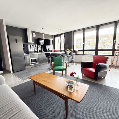 Appartement 4 pièces 140000 €