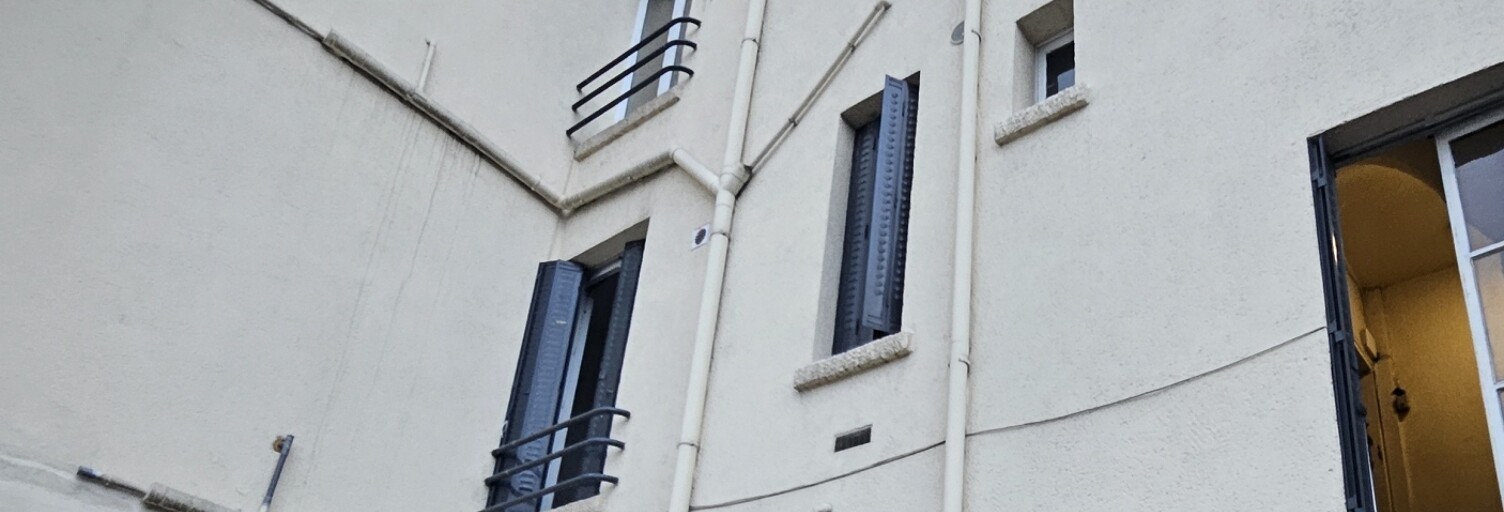 Immeuble  210 m² à vendre à Saint-Denis (93200)