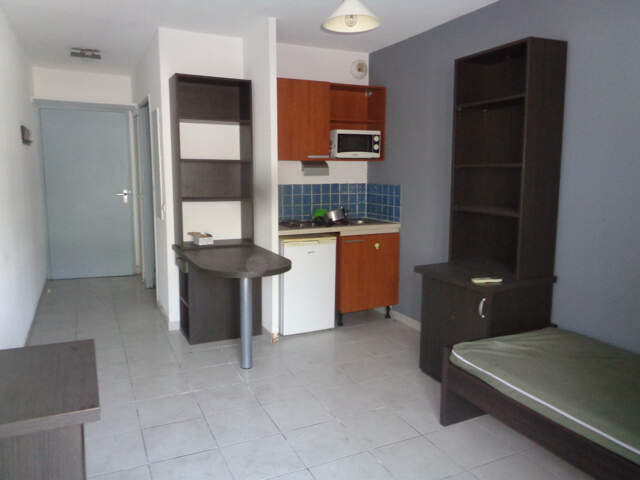 STUDIO EN RESIDENCE — photo du bien