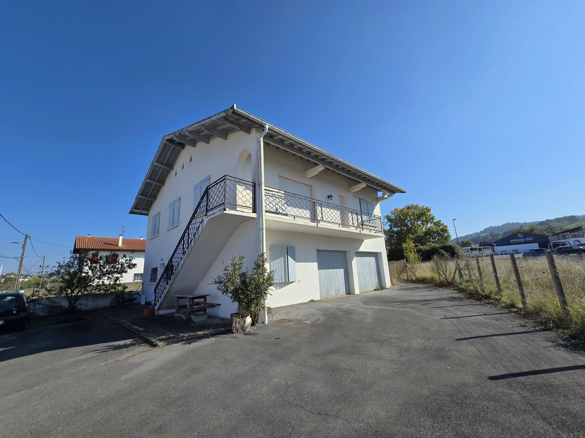 Villa / Maison  T8 à vendre Saint-Palais 64120