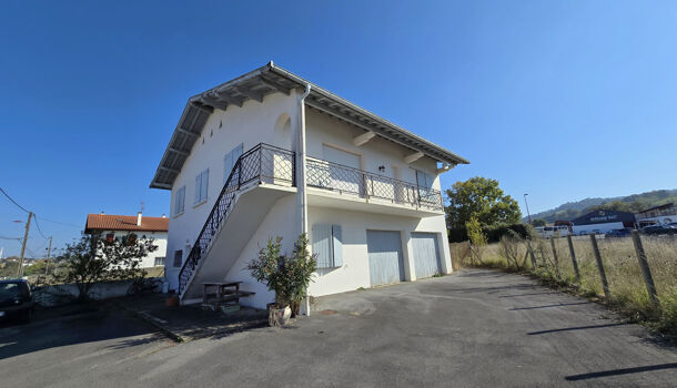 Villa / Maison 8 pièces  à vendre Saint-Palais 64120