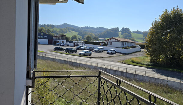 Villa / Maison 8 pièces  à vendre Saint-Palais 64120