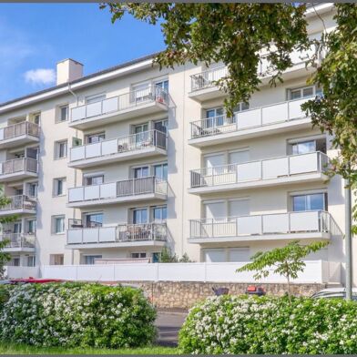 Appartement 5 pièces 243000 €