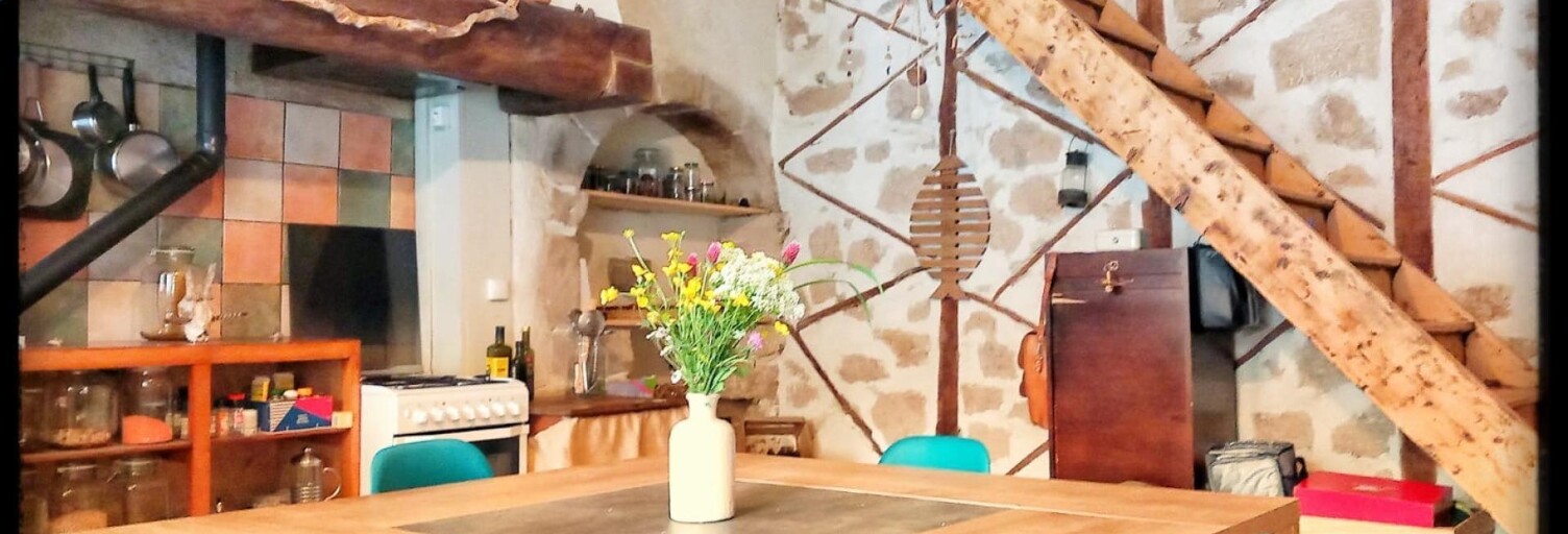 Maison 6 Pièces 151 m² à vendre à Saint-Beauzély (12620)