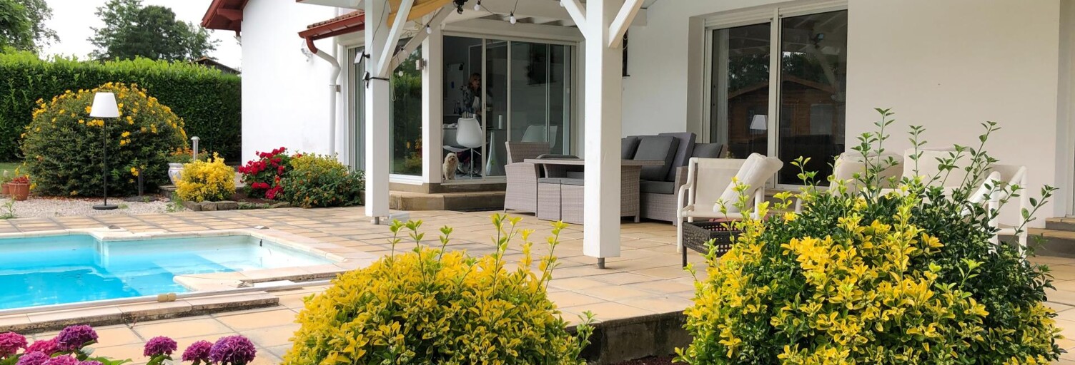 Maison 6 Pièces 200 m² à vendre à Saint-Palais (64120)