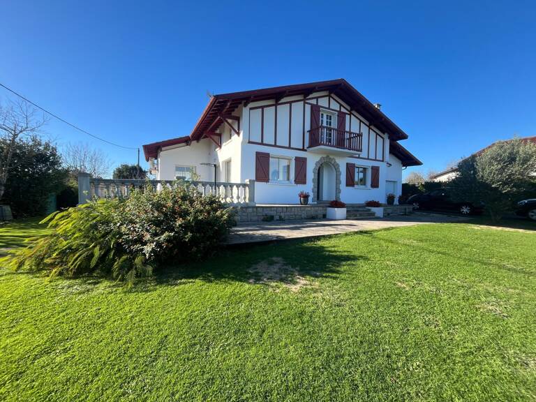 Villa d'exception  Vue Pyrénées, piscine & cadre privilégié — photo 1