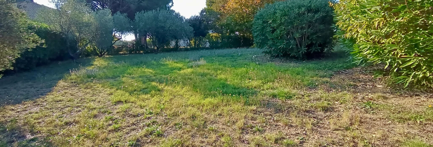 Terrain  815 m² à vendre à Meynes (30840)